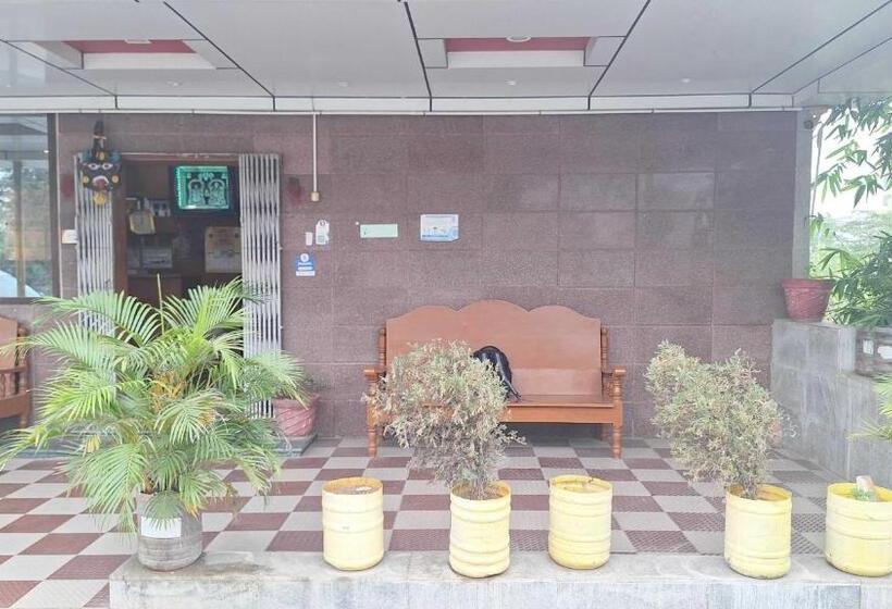 Отель Flagship 24280 Kvs Residency