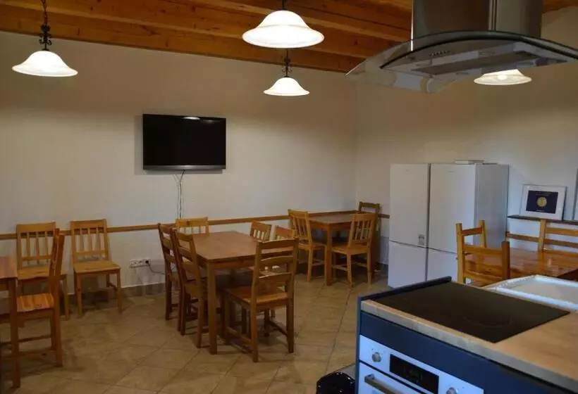 Majatalo Nyitott Kapu Vendégház