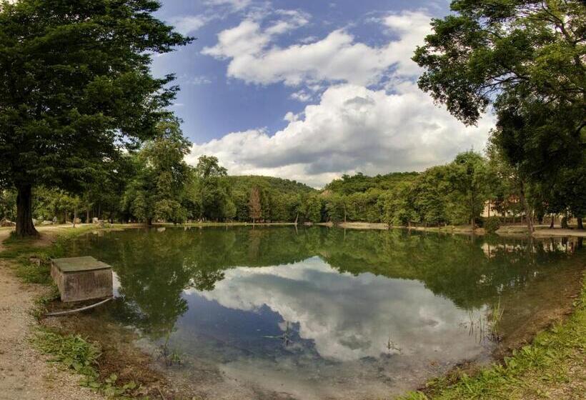 פנסיון Nyitott Kapu Vendégház