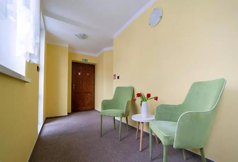 Majatalo Penzion Bludička