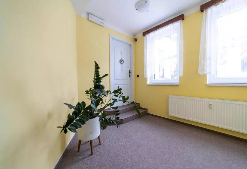 Majatalo Penzion Bludička