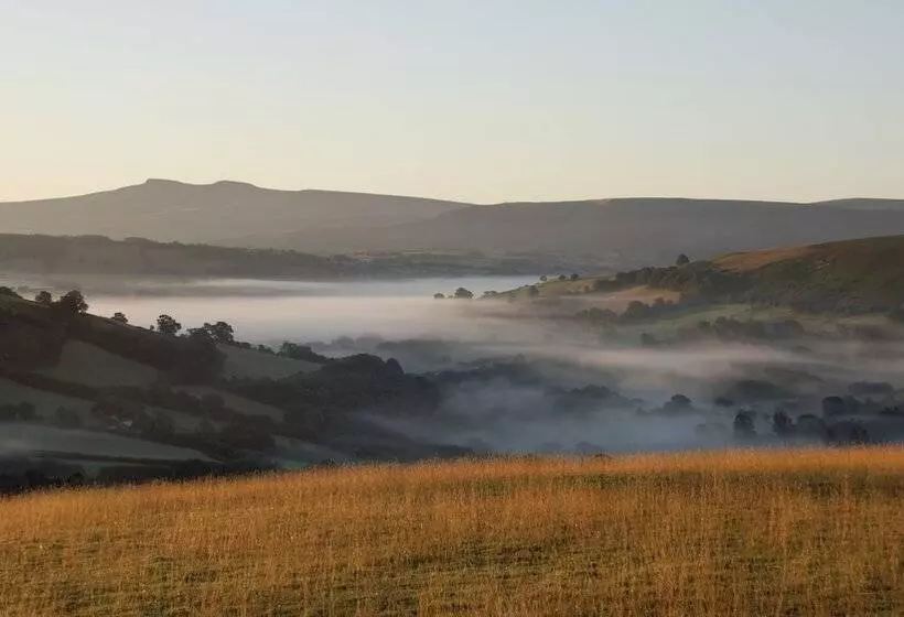 Gilfach Farm Holiday Accommodation