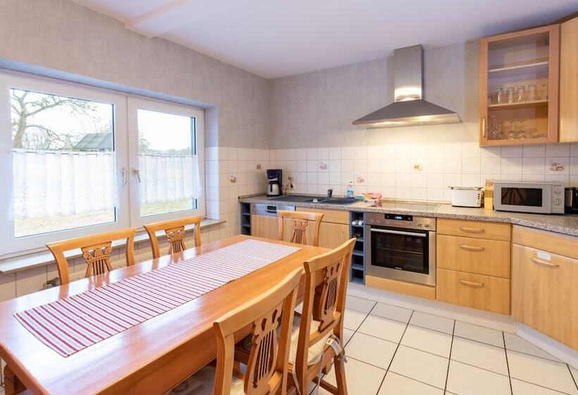 膳宿费 Rhododendronhof