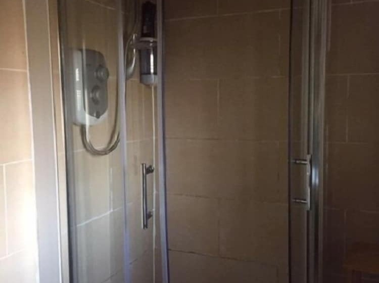 مبيت وإفطار Royal Oak Spark Bridge