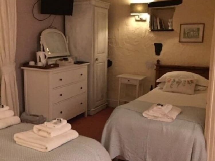 مبيت وإفطار Royal Oak Spark Bridge