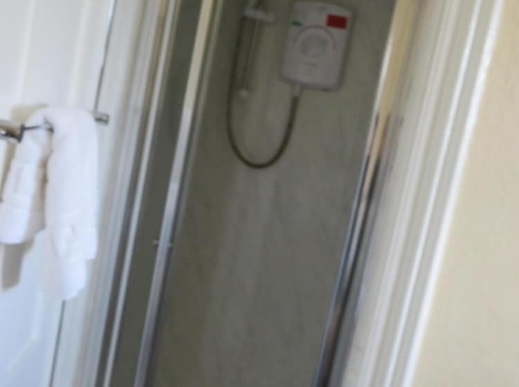 צימר The Queens Arms Hotel Acomb