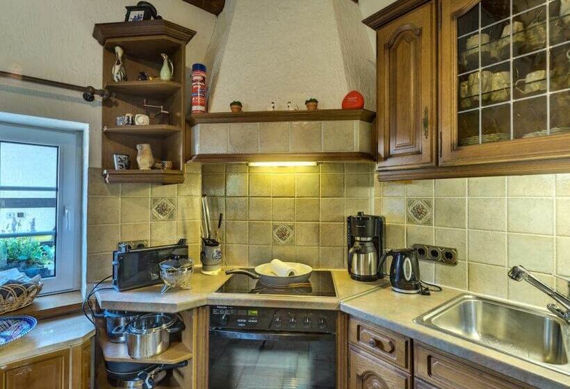 Ferienhaus Stift Ennenbach