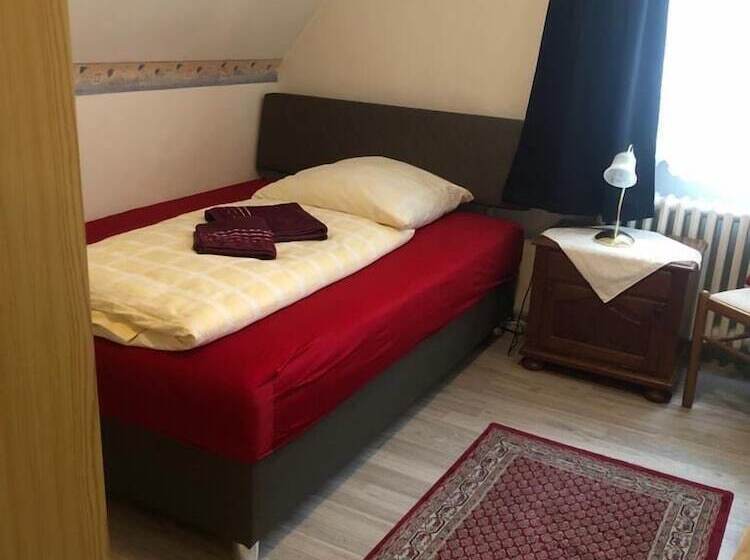 호텔 Zur Stadt Wolfhagen