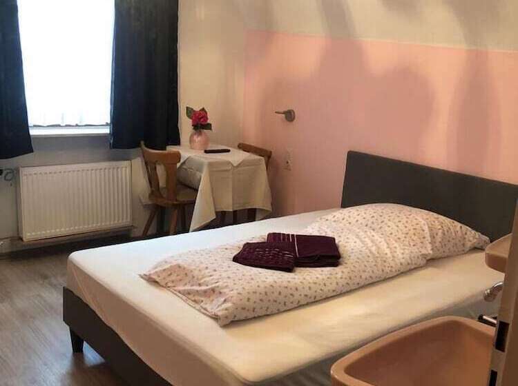 호텔 Zur Stadt Wolfhagen