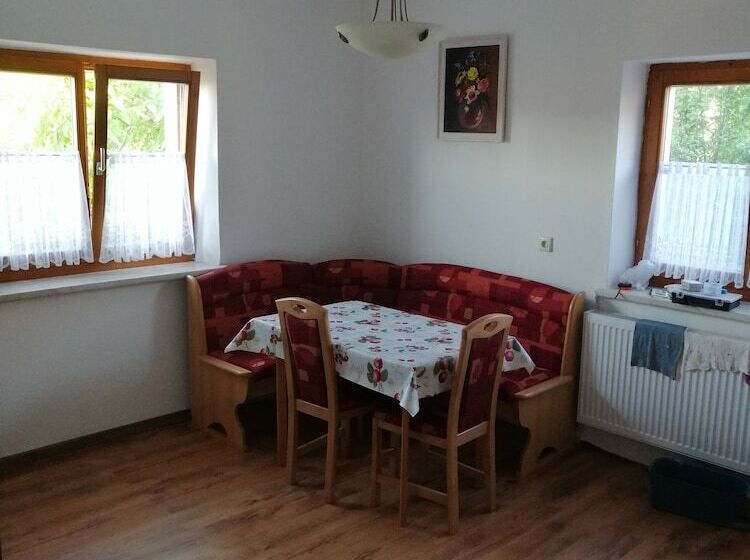 Pensão Karolingerweg