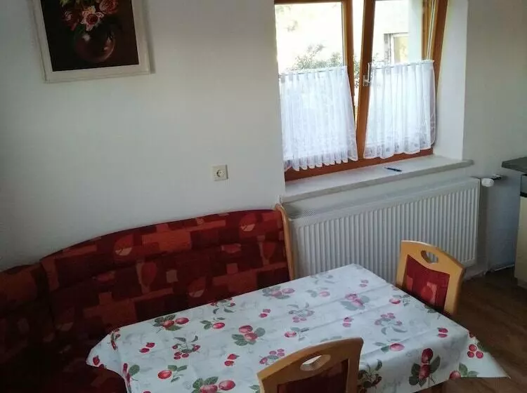 Majatalo Karolingerweg