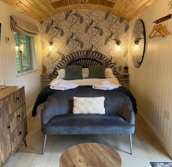 旅馆 The Apple Inn