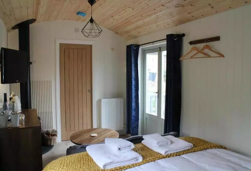 Hostel The Apple Inn