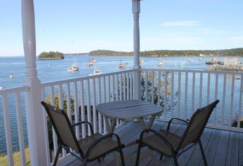 ユースホステル The Inn On The Wharf