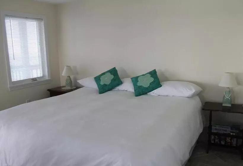 Retkeilymaja The Inn On The Wharf