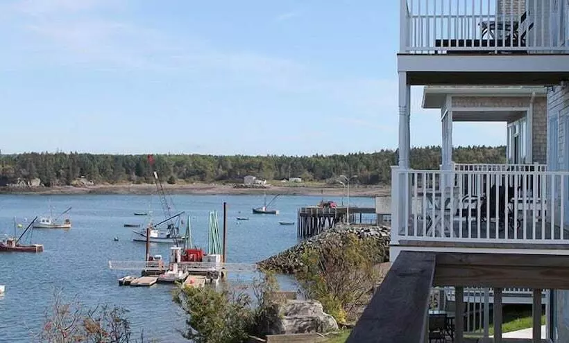 Retkeilymaja The Inn On The Wharf