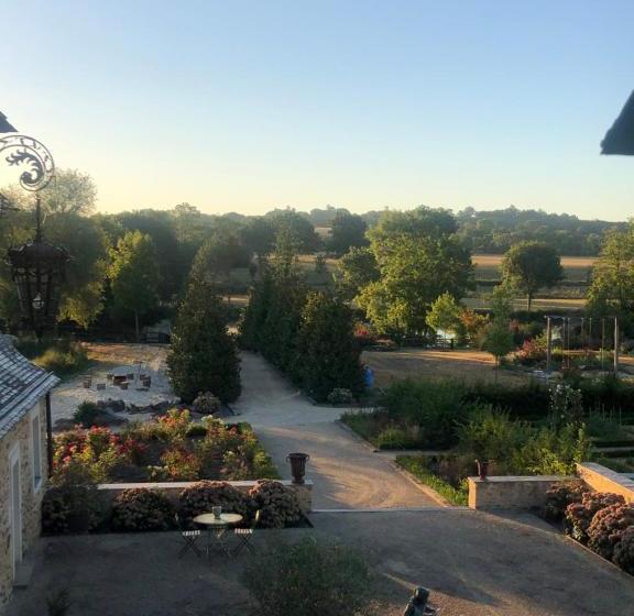 مبيت وإفطار La Francoisiere