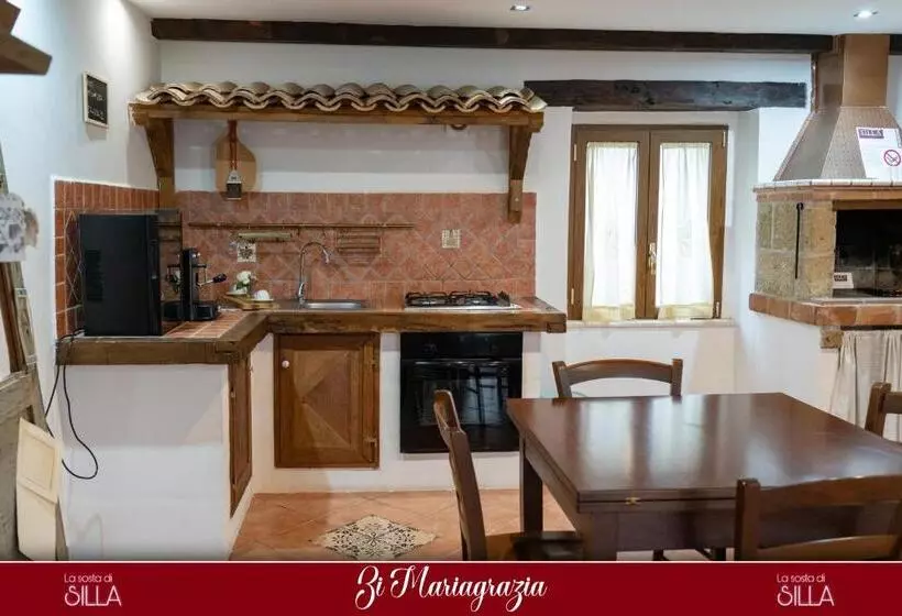 Aamiaismajoitus (B&B) La Sosta Di Silla