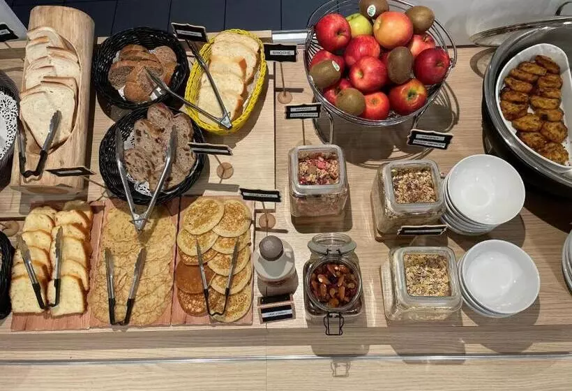 Hotelli Hôtel Akena Besançon