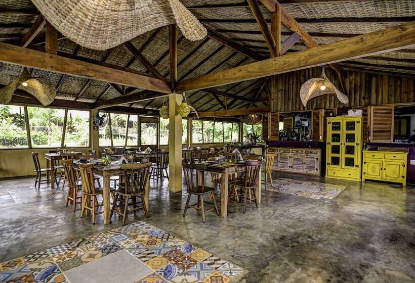 Otel Banana Bamboo Ecolodge