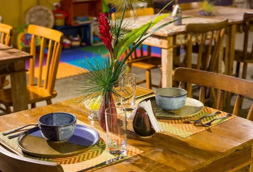 Hotelli Banana Bamboo Ecolodge