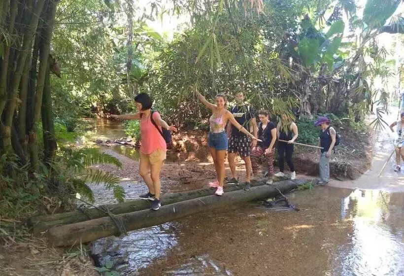 Hotelli Banana Bamboo Ecolodge