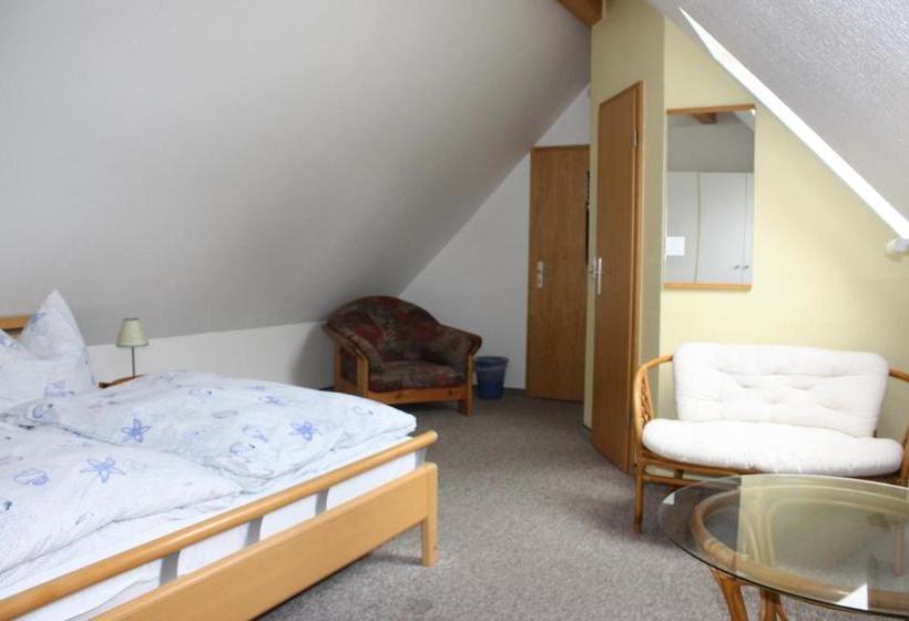 ホテル Lenzer Hafen