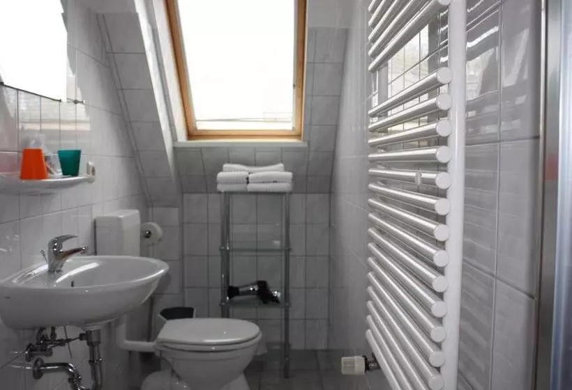 Hotelli Lenzer Hafen