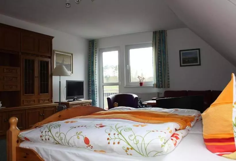 Hotelli Lenzer Hafen