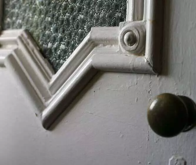 Iron Kettle Bed And Breakfast