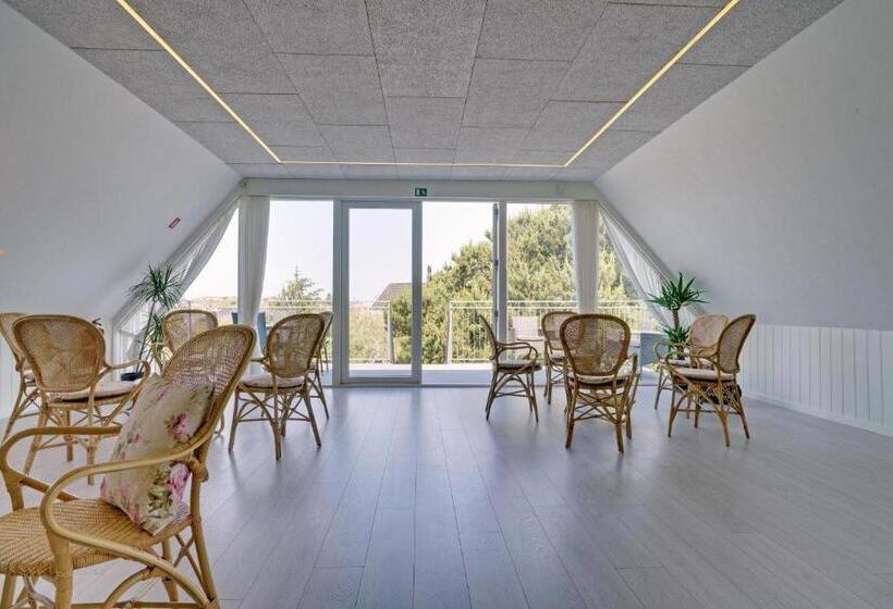 ペンション Klitgaarden Henne Strand