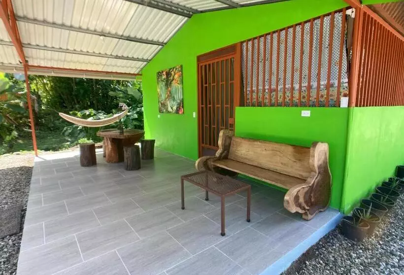 پانسیون Yejos Jungle Lodge