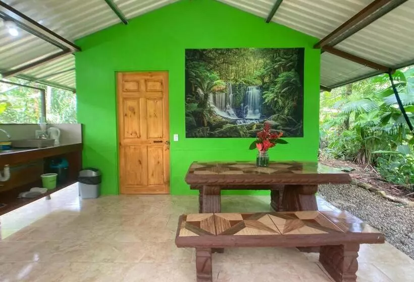 پانسیون Yejos Jungle Lodge