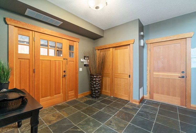 استراحتگاه Carmel Beach Private Lodges