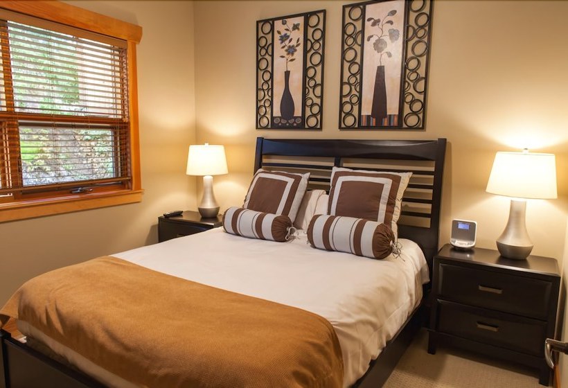 استراحتگاه Carmel Beach Private Lodges