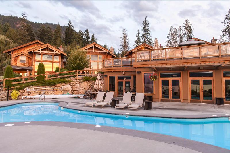 استراحتگاه Carmel Beach Private Lodges