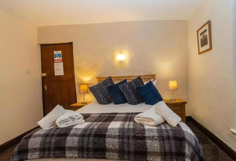 Retkeilymaja The Wheatsheaf Inn