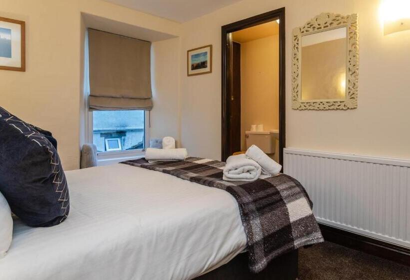 旅馆 The Wheatsheaf Inn