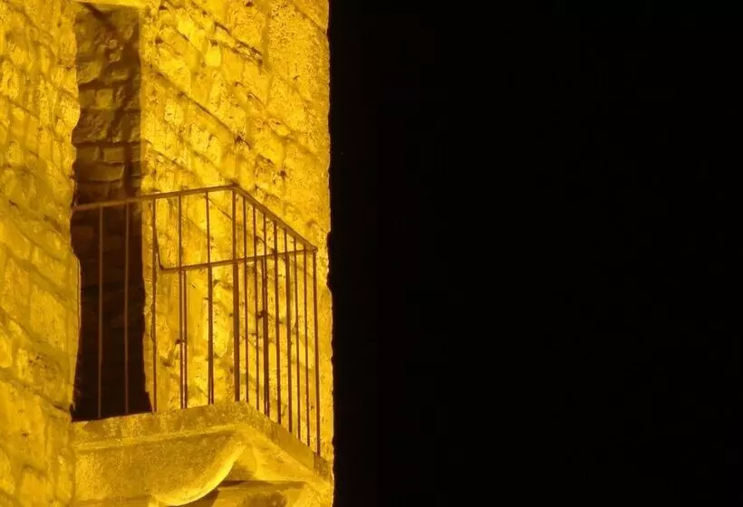 ベッドアンドブレックファースト Castello Di Vigoleno