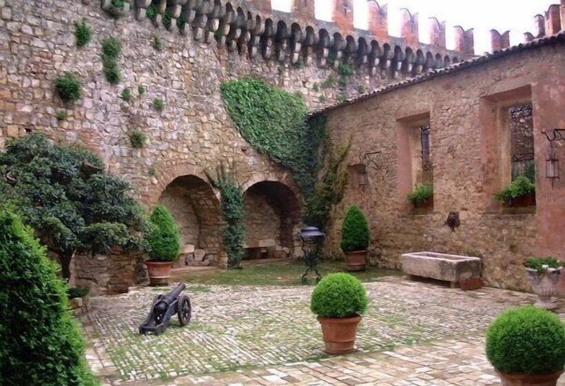 ベッドアンドブレックファースト Castello Di Vigoleno