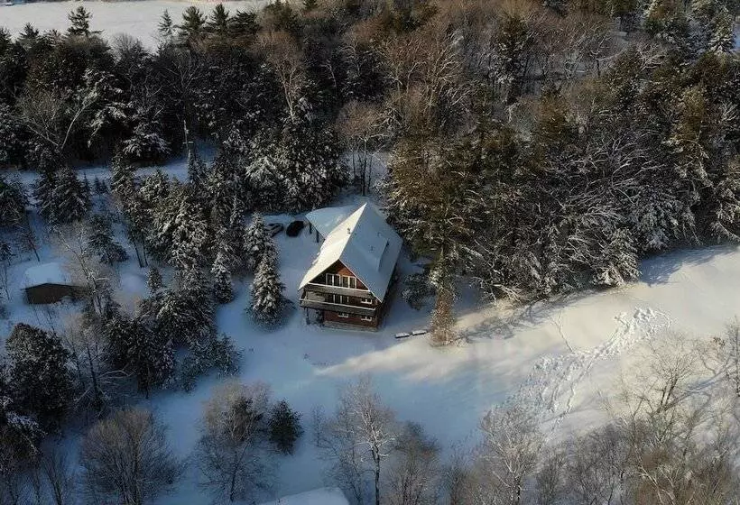 Aamiaismajoitus (B&B) Chalet Rosemarie