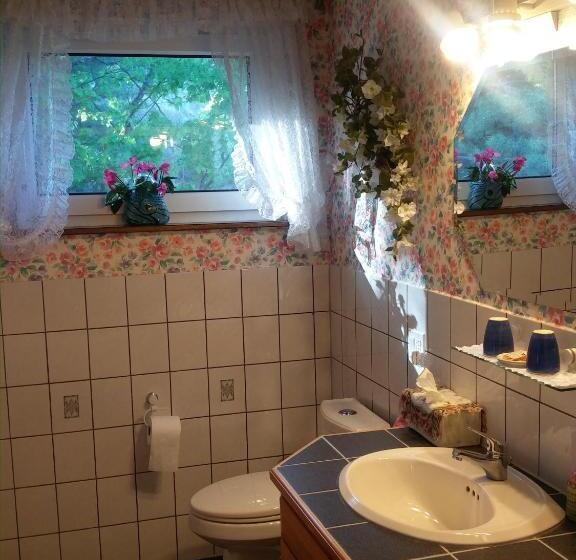 Bed and Breakfast Chalet Rosemarie