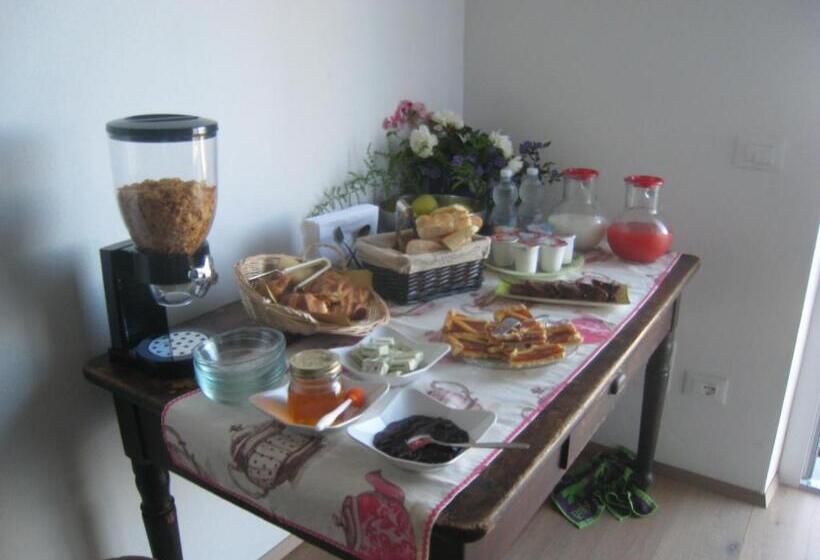 Bed and Breakfast Corte Del Gallo