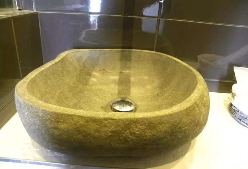 Aamiaismajoitus (B&B) Corte Del Gallo