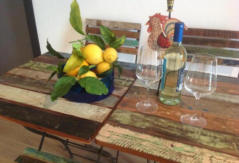 Bed and Breakfast Corte Del Gallo