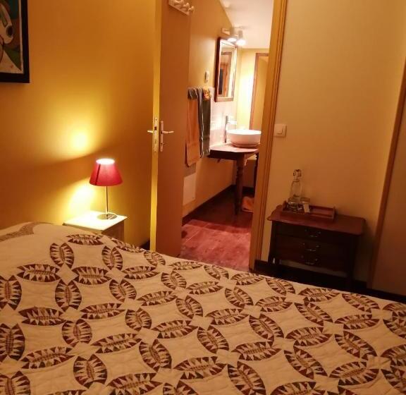 مبيت وإفطار La Gaucherie Aux Dames