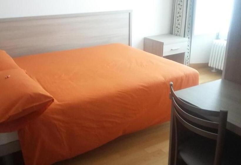 住宿加早餐 La Vecchia Scuola