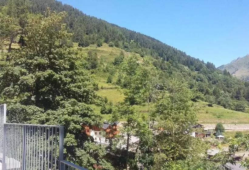 Aamiaismajoitus (B&B) La Vecchia Scuola