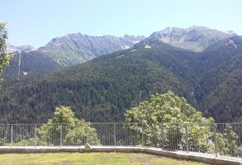 住宿加早餐 La Vecchia Scuola