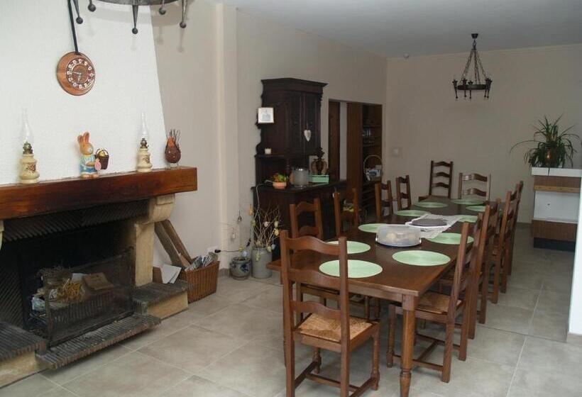 مبيت وإفطار Les Jardins De La Grange